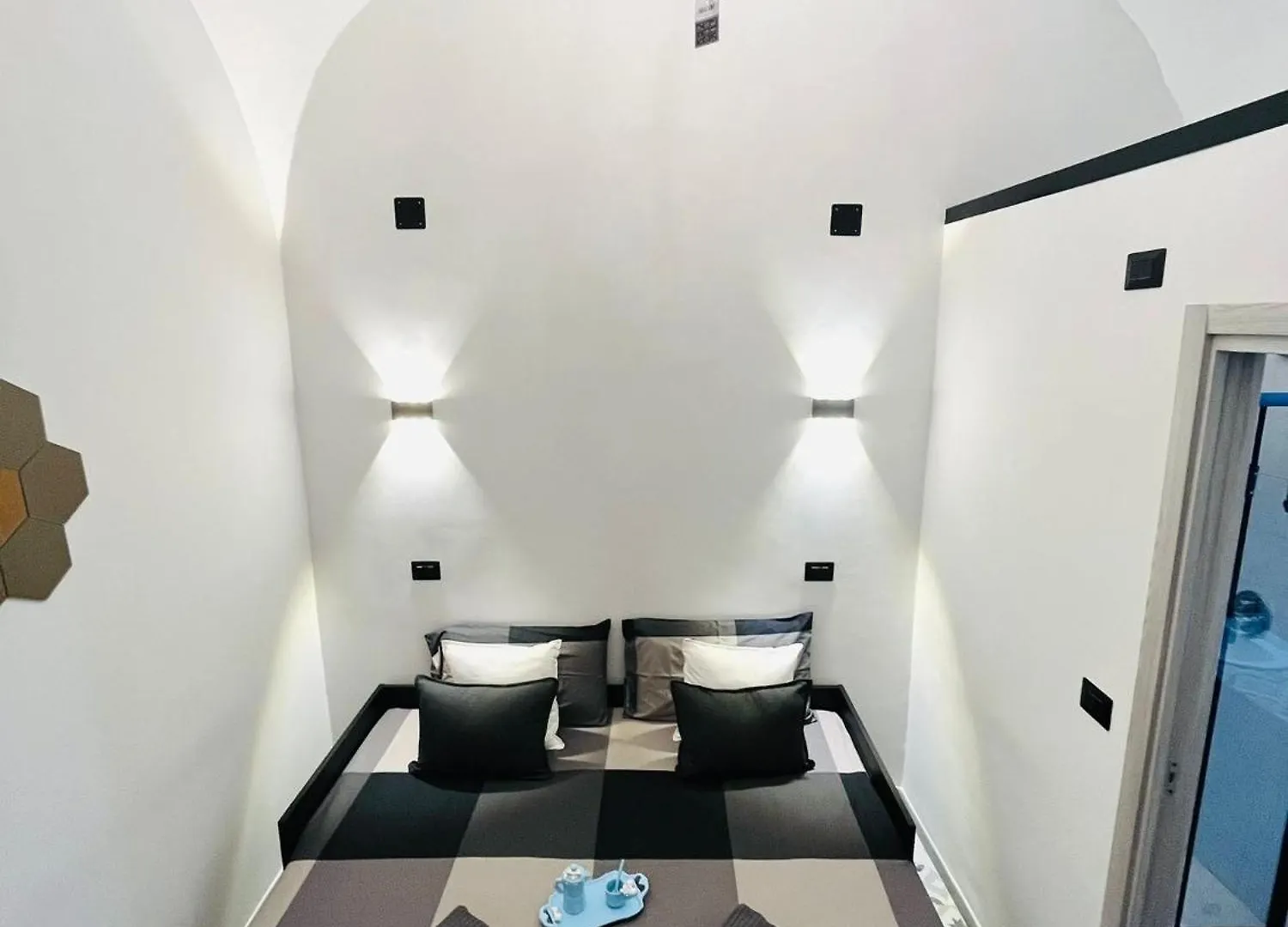 Civico 30 Bed & Breakfast Naples